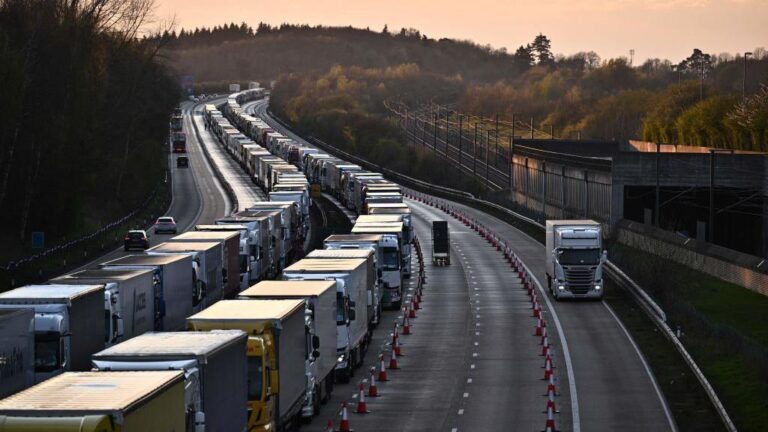 m20-traffic-304.jpeg