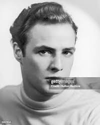 marlon-brando-197.jpeg