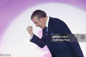 bruce-forsyth-210.jpeg