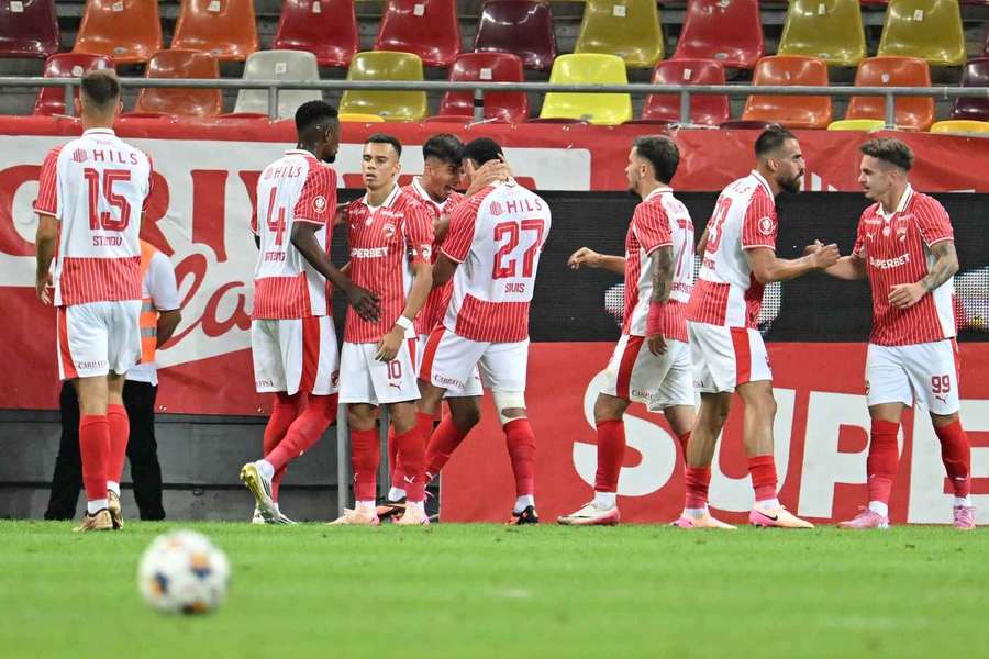 dinamo-bucure-ti-vs-farul-160.jpeg