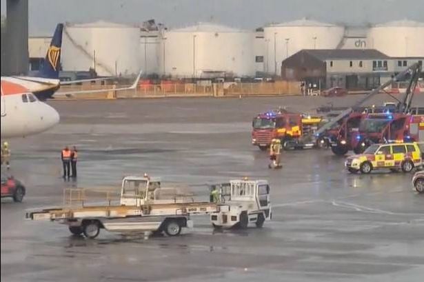 easyjet-flight-evacuated-234.jpeg