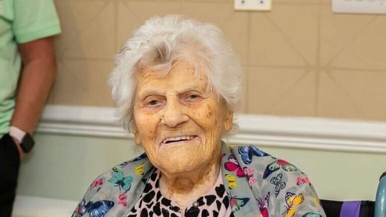 ethel-caterham-164.jpeg
