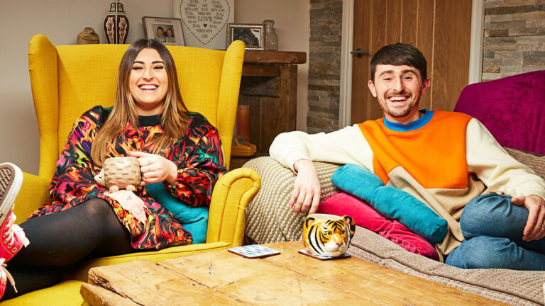 gogglebox-cast-327.jpeg