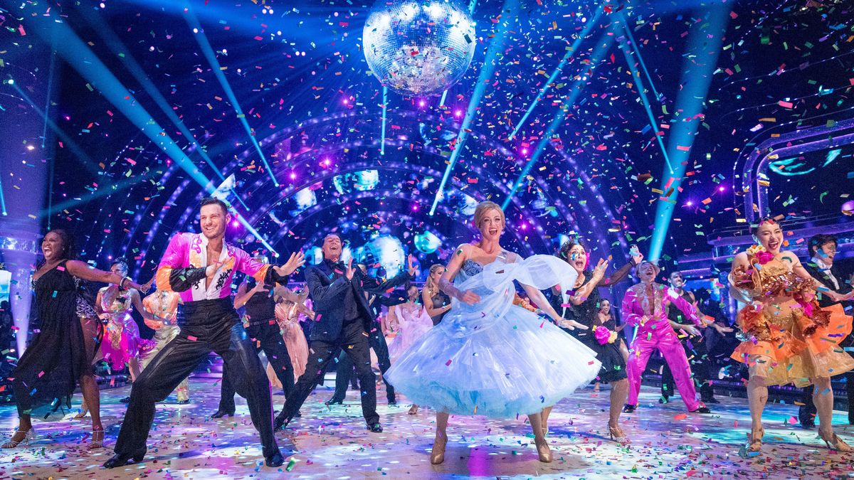 is-strictly-on-tonight-26.jpeg