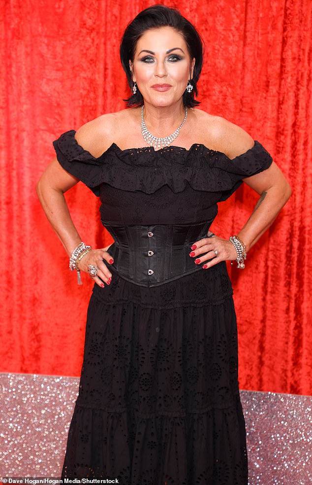 jessie-wallace-150.jpeg