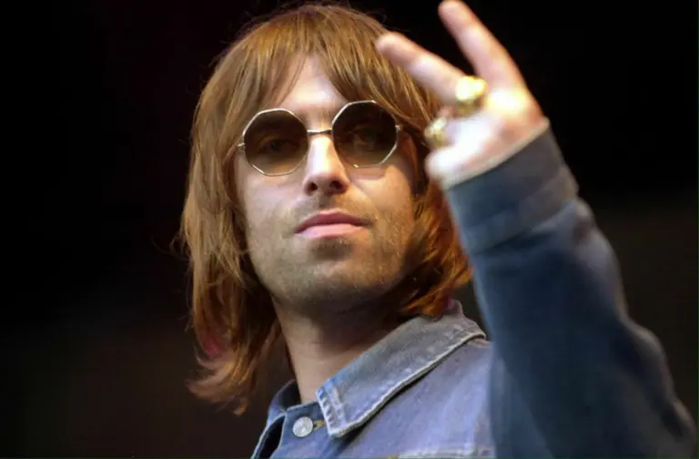 liam-gallagher-125.webp