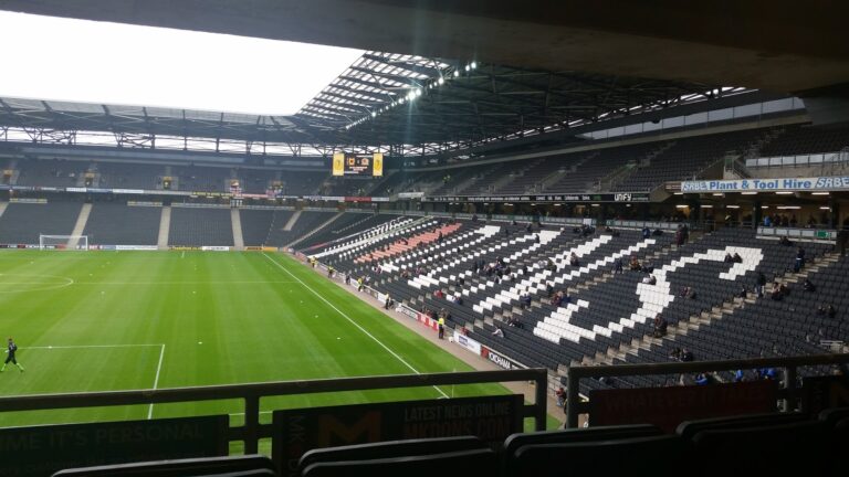 mk-dons-290.jpeg
