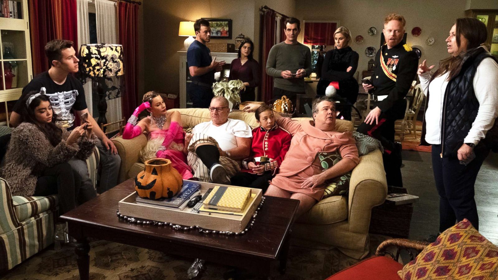 modern-family-206.jpeg