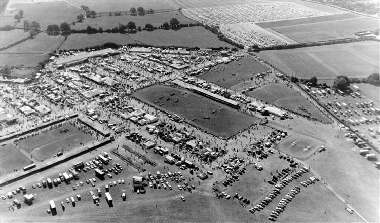 newbury-show-170.jpeg