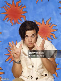robbie-williams-273.jpeg