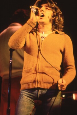 roger-daltrey-125.jpeg