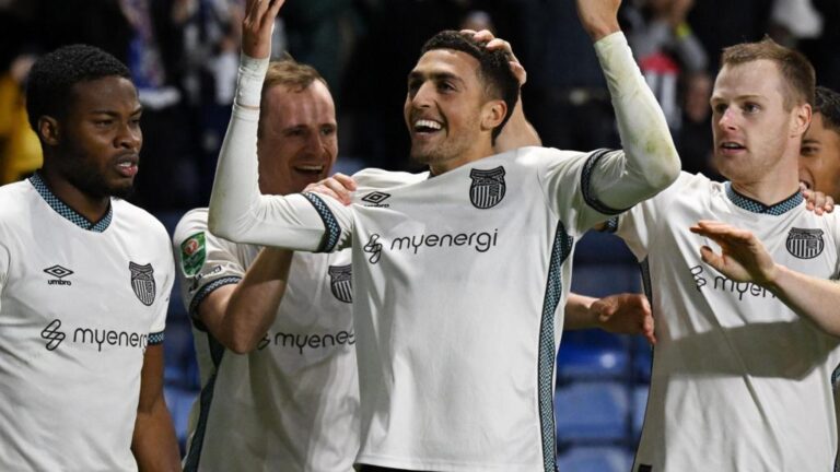 sheffield-wednesday-vs-grimsby-town-27.jpeg