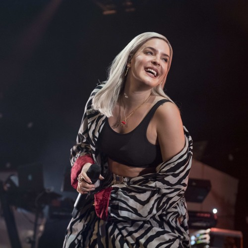 anne-marie-18.jpeg