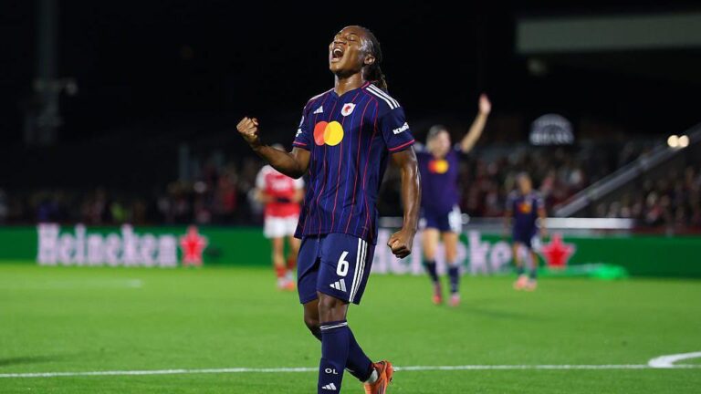 arsenal-vs-lyon-31.jpeg