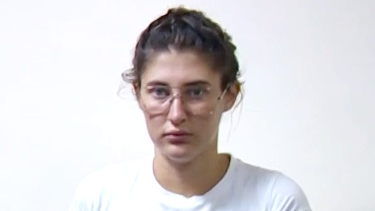 bella-culley-29.png