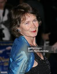 celia-imrie-33.jpeg