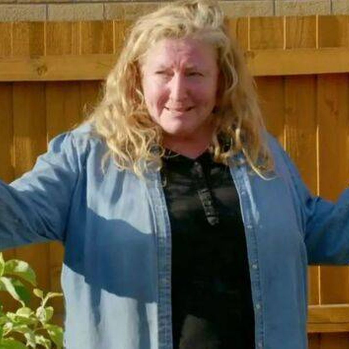 charlie-dimmock-165.jpeg