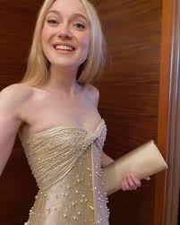 dakota-fanning-229.jpeg