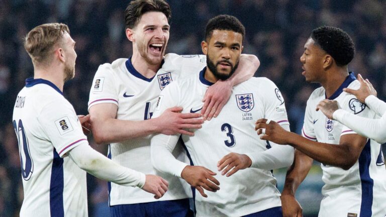 england-national-football-team-126.jpeg