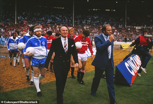 fa-cup-83.jpeg