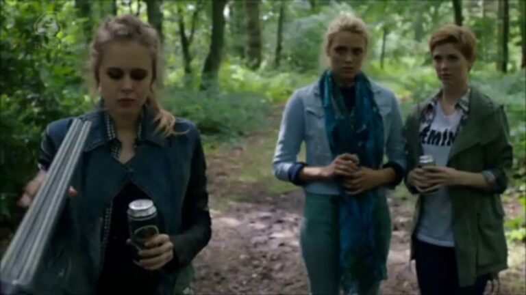 hollyoaks-later-13.jpeg
