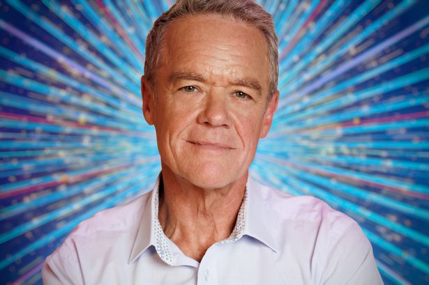 how-old-is-stefan-dennis-146.jpeg