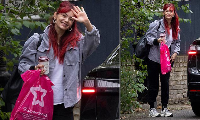 how-pregnant-is-dianne-buswell-298.jpeg