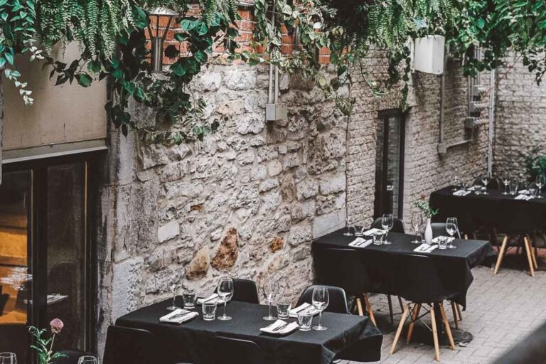italian-restaurant-212.jpeg