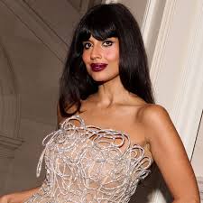jameela-jamil-120.jpeg
