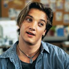 jeremy-renner-20.jpeg