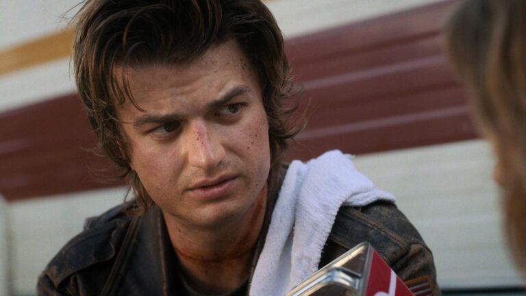 joe-keery-75.jpg