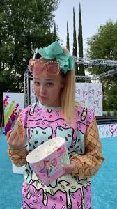 jojo-siwa-227.jpeg