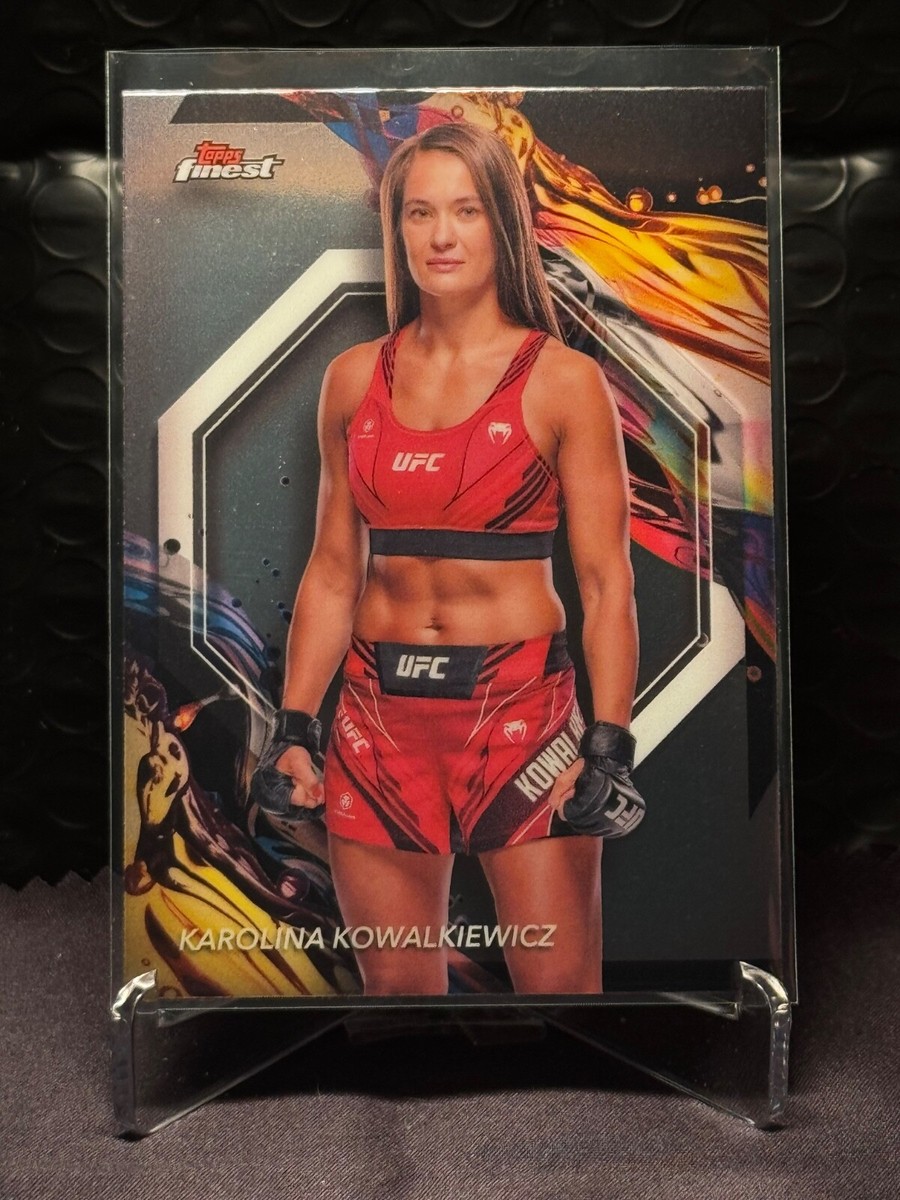 karolina-kowalkiewicz-150.jpeg