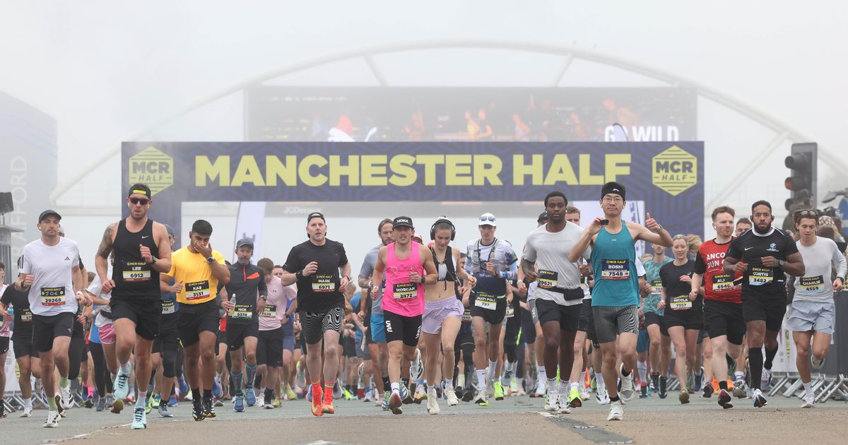 manchester-half-marathon-53.jpeg