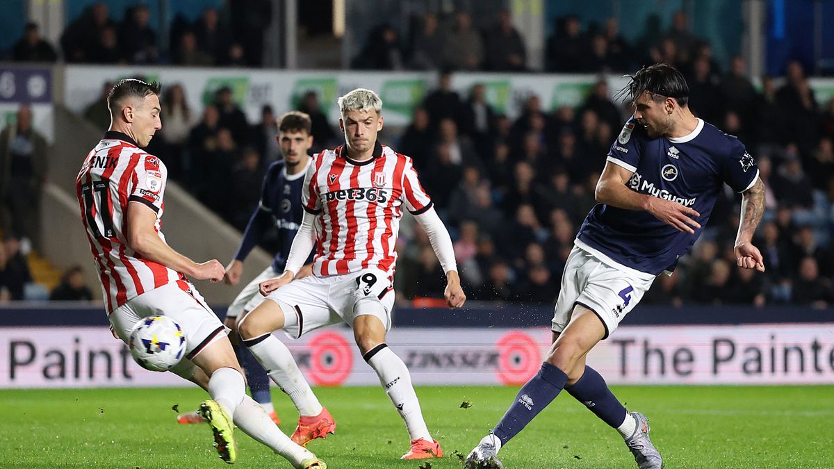 millwall-vs-stoke-city-38.jpeg