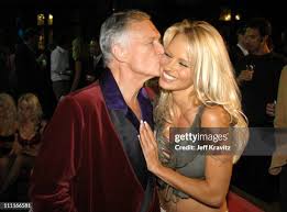 pamela-anderson-174.jpeg