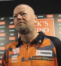 raymond-van-barneveld-101.jpeg