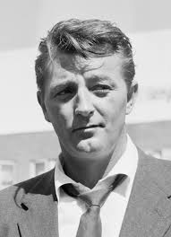 robert-mitchum-311.jpeg
