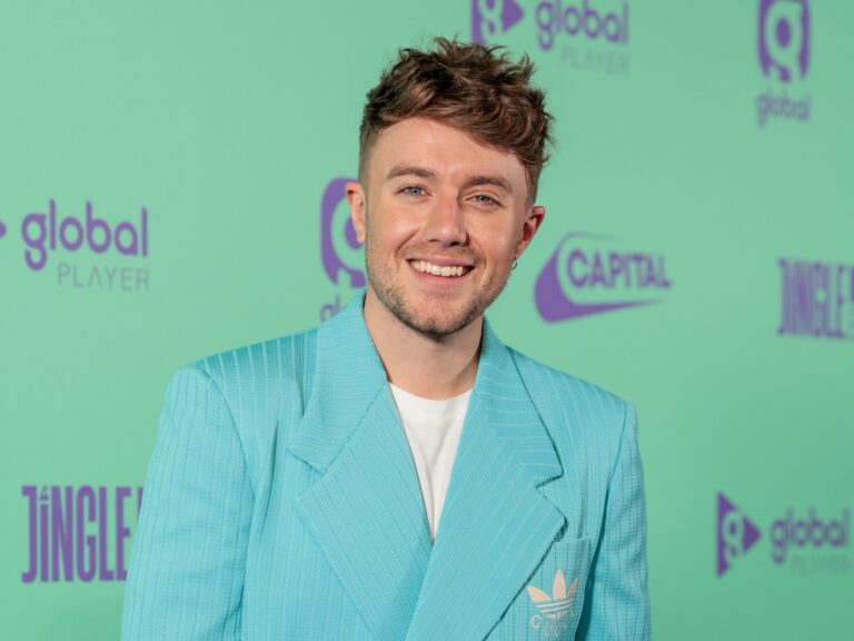roman-kemp-213.jpeg