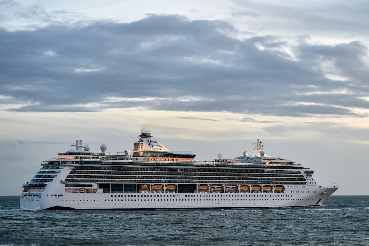 royal-caribbean-norovirus-outbreak-3.jpeg