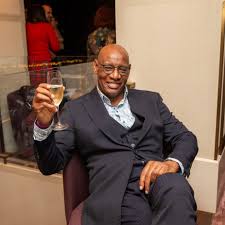 shaun-wallace-180.jpeg