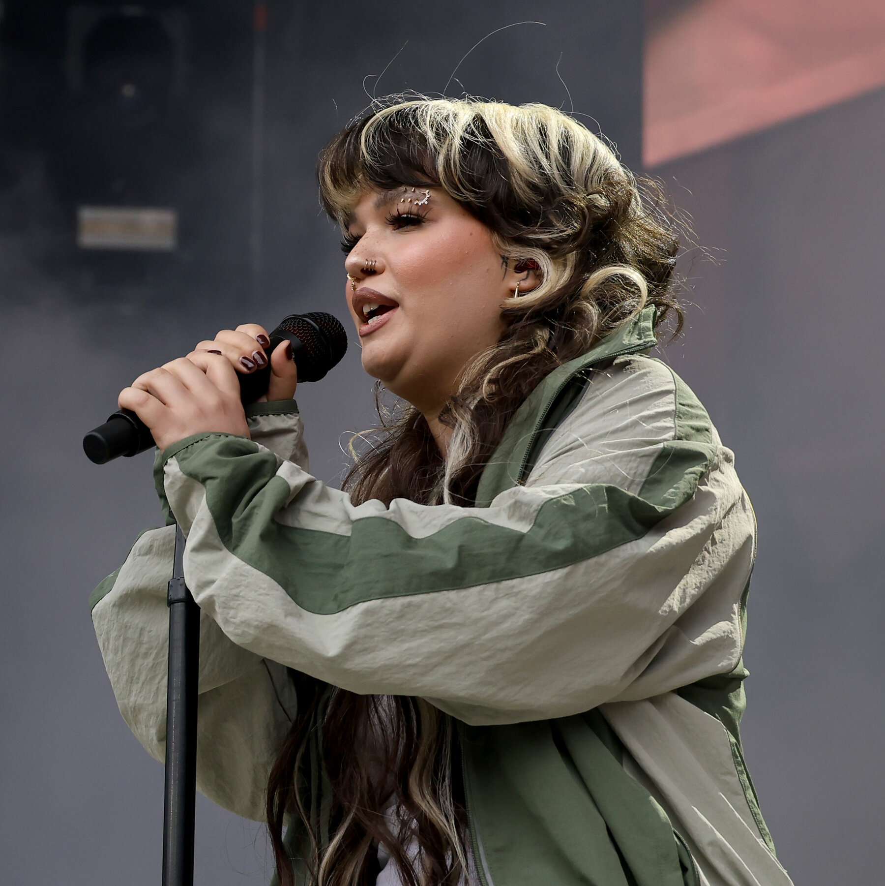 singer-lola-young-102.jpeg