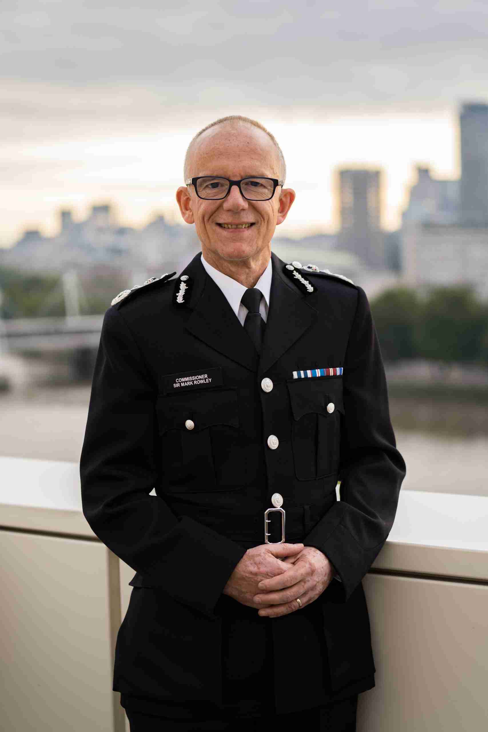 sir-mark-rowley-215.jpeg