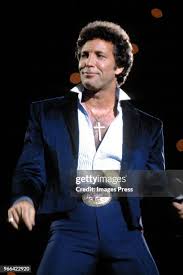 tom-jones-9.jpeg