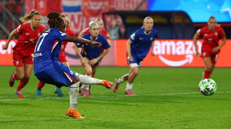 twente-vs-chelsea-63.jpeg