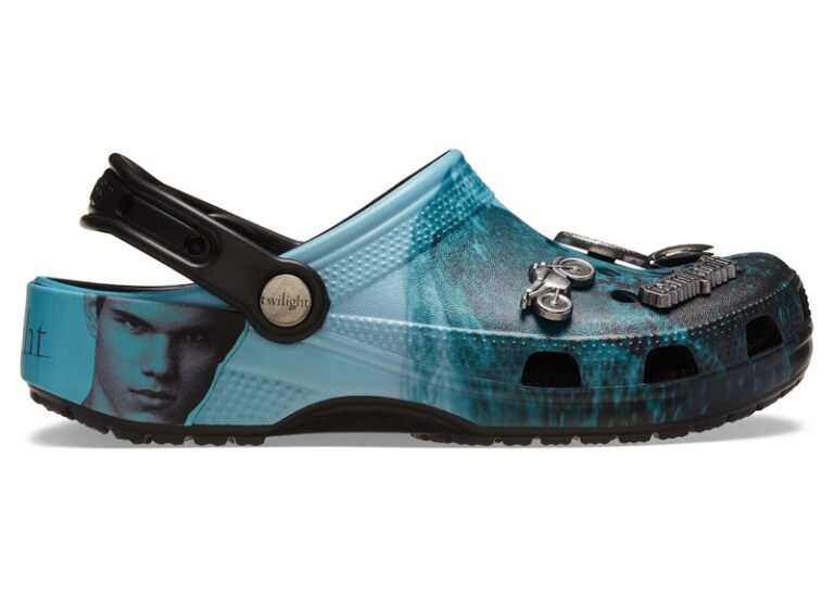 twilight-crocs-202.jpeg