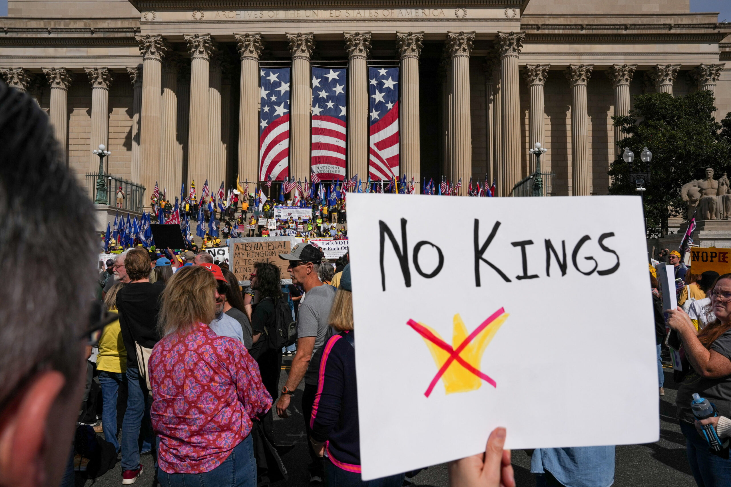 what-is-no-kings-protest-80.jpeg