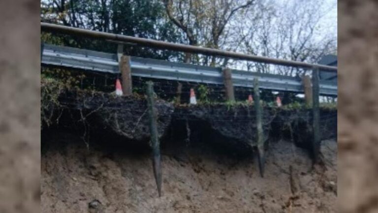 a592-kirkstone-pass-landslip-242.jpeg