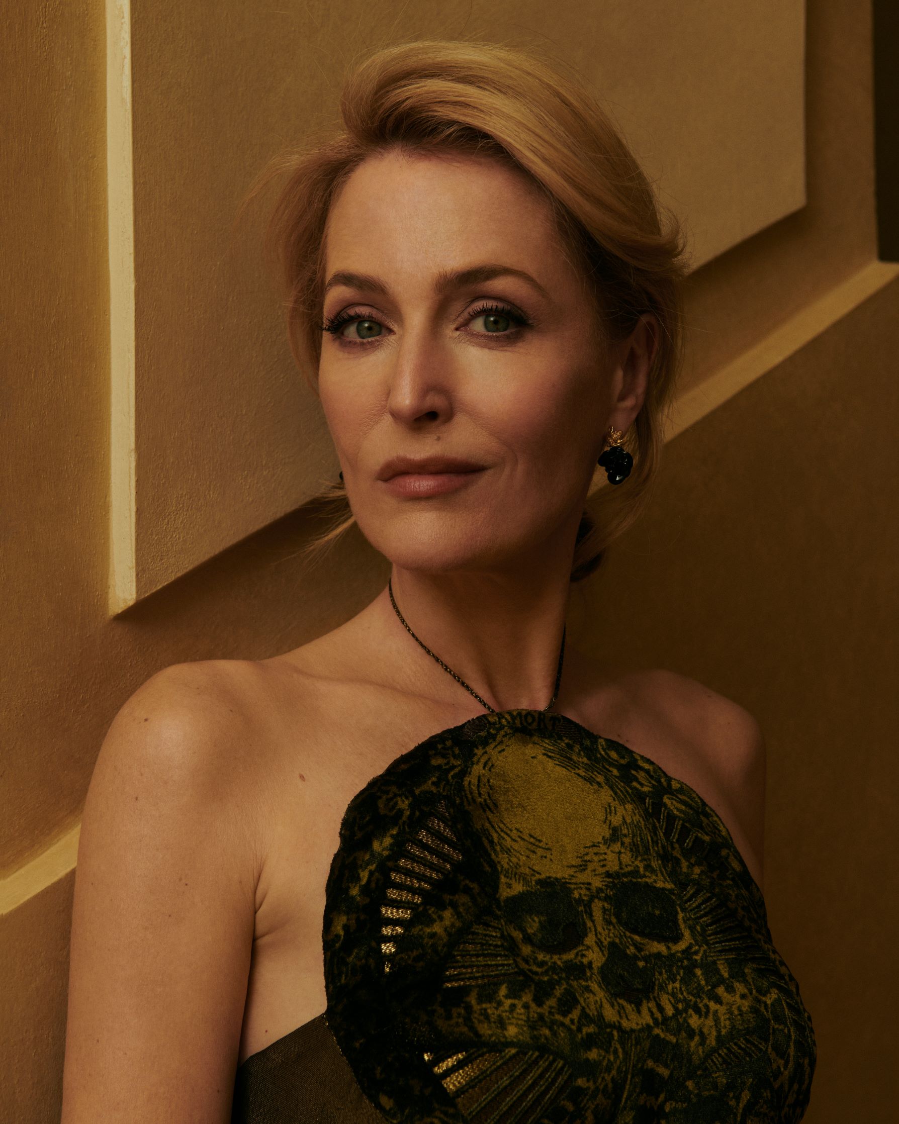 gillian-anderson-140.jpeg