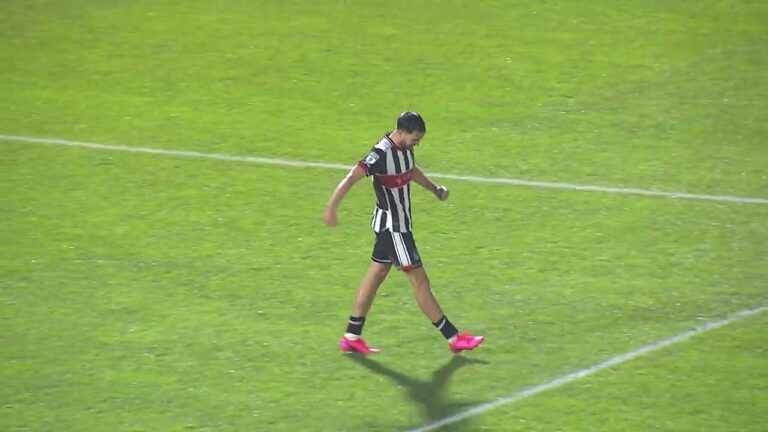 grimsby-town-vs-everton-u-21-72.jpeg